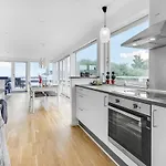 3 Bedroom Beautiful In * Strøby Ladeplads