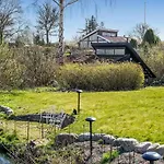 3 Bedroom Beautiful In *